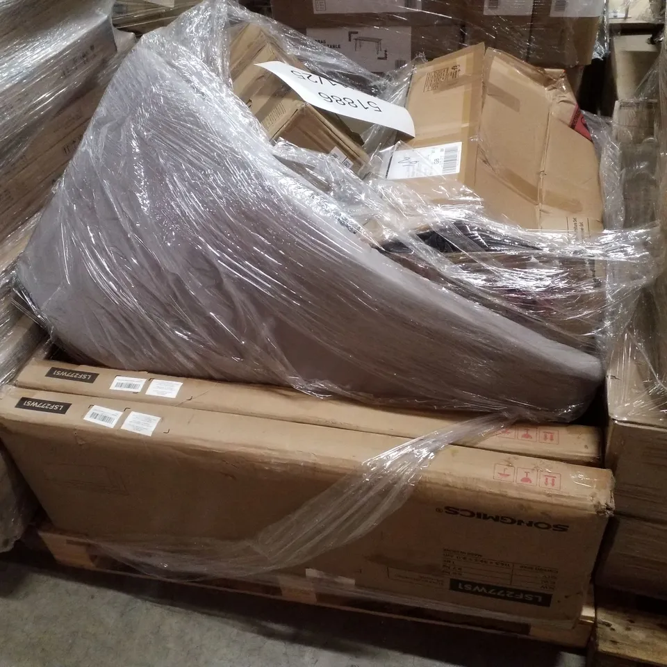 PALLET CONTAINING ASSORTED PRODUCTS INCLUDING STORAGE OTTOMAN, GARDEN FURNITURE, CAR LITTER BOX & TRASH CAN