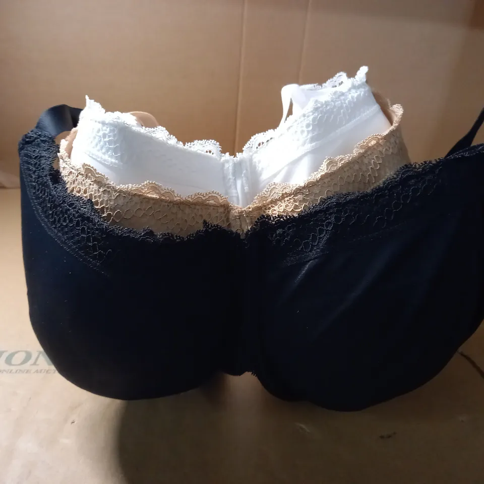 PACK OF 3 M&S FULL CUP BRAS - BLACK/WHITE/CREAM SIZE 36H