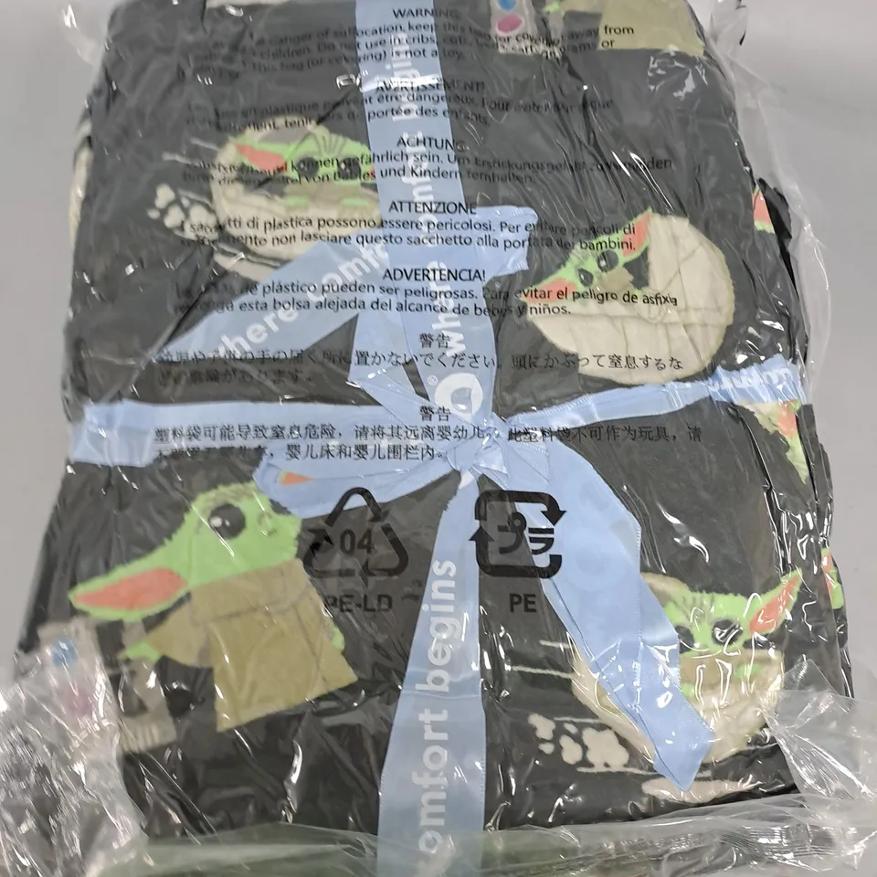 STAR WARS BOYS THE MANDALORIAN BABY YODA OODIE