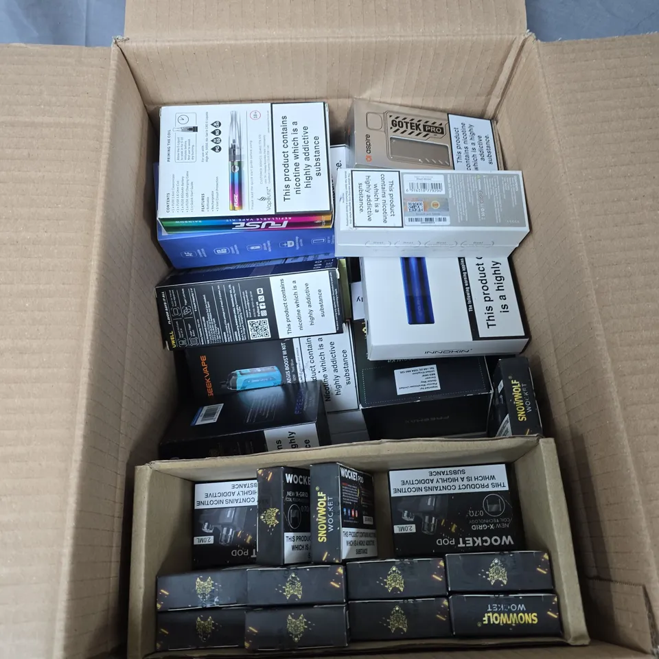BOX OF APPROXIMATELY 30 ASSORTED E-CIGARETTES AND ACCOMPANIMENTS TO INCLUDE: GEEKVAPE L200 