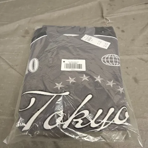 SEALED HOLLISTER BAGGY TOKYO GRAPHIC CREW SWEATSHIRT - SMALL