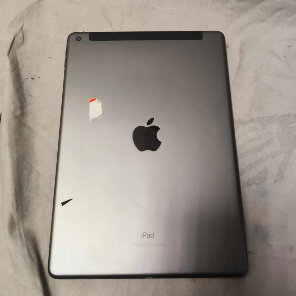 APPLE IPAD TABLET - A2429