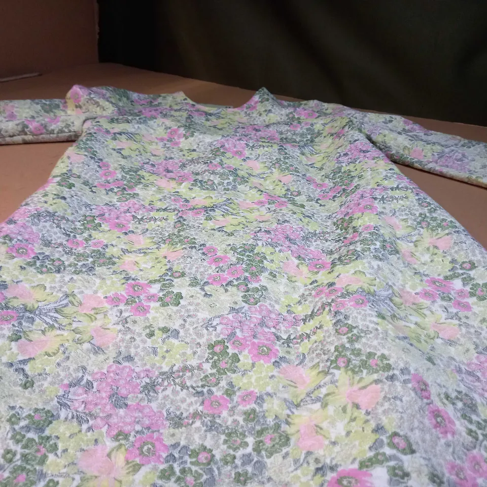 &OTHER STORIES PINK/GREEN TEXTURED MIDI DRESS - SIZE 10