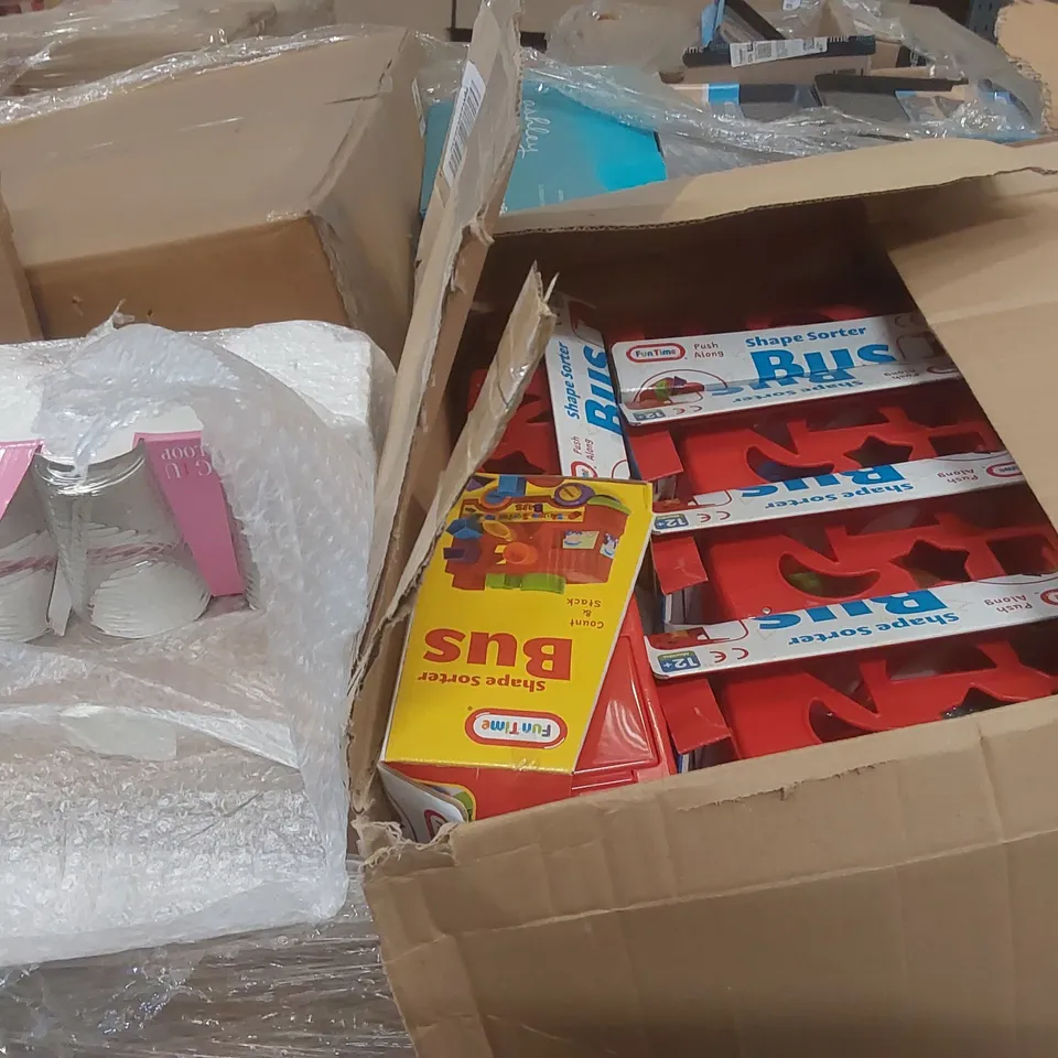 PALLET TO CONTAINING A VERY LARGE QUANTITY OF ASSORTED ITEMS INCLUDING: CAFETIERES, GLASSES, SHAPE SORTER BUS TOYS, CUPBOARD STORAGE RACKS ECT