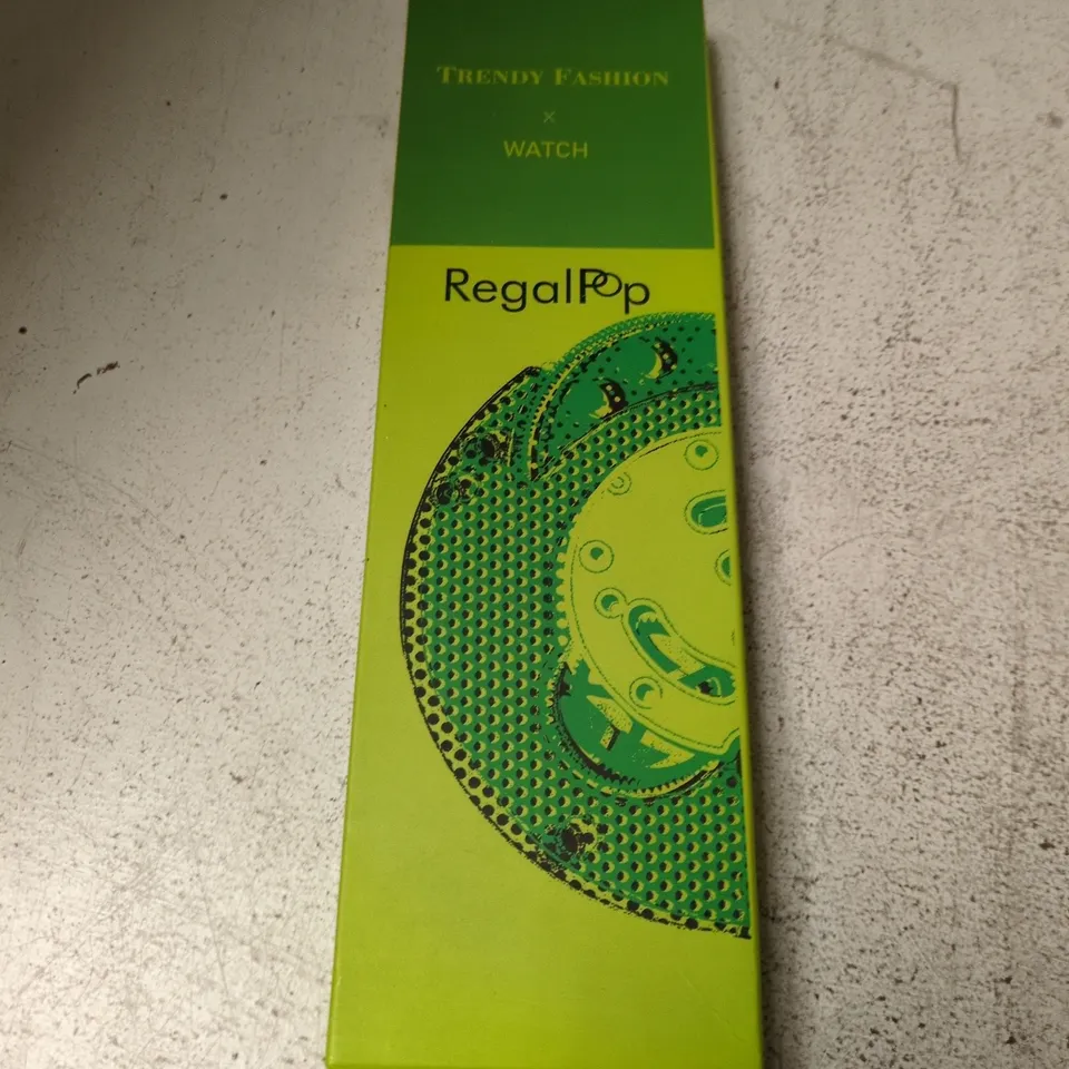 REGALPOP TRENDY FASHION WATCH – GREEN