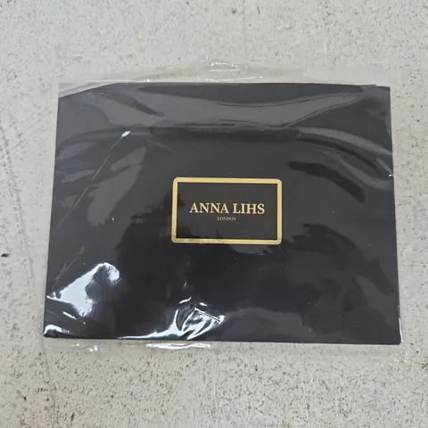 LARGE QUANTITY OF ANNA LIHS LONDON MINI GIFT BAGS