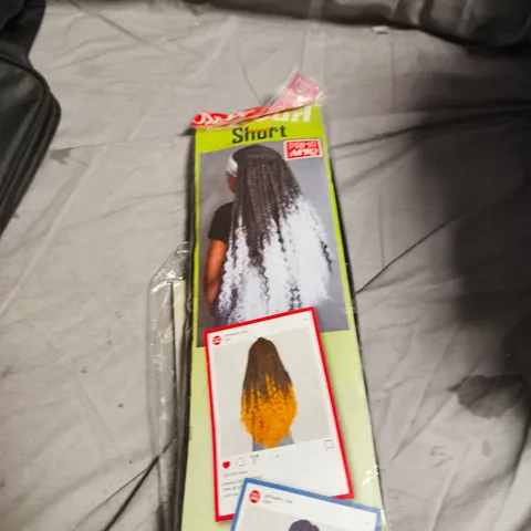 BOX OF APPROXIMATELY 15 ASSORTED HAIR PRODUCTS INCLUDING EZ CURL SHORT AND K TIP HAIR 