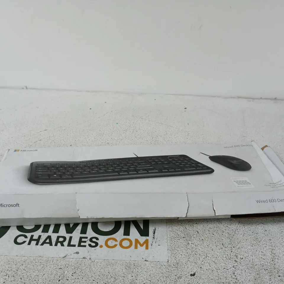 MICROSOFT WIRED DESKTOP 600 KEYBOARD (BOXED)