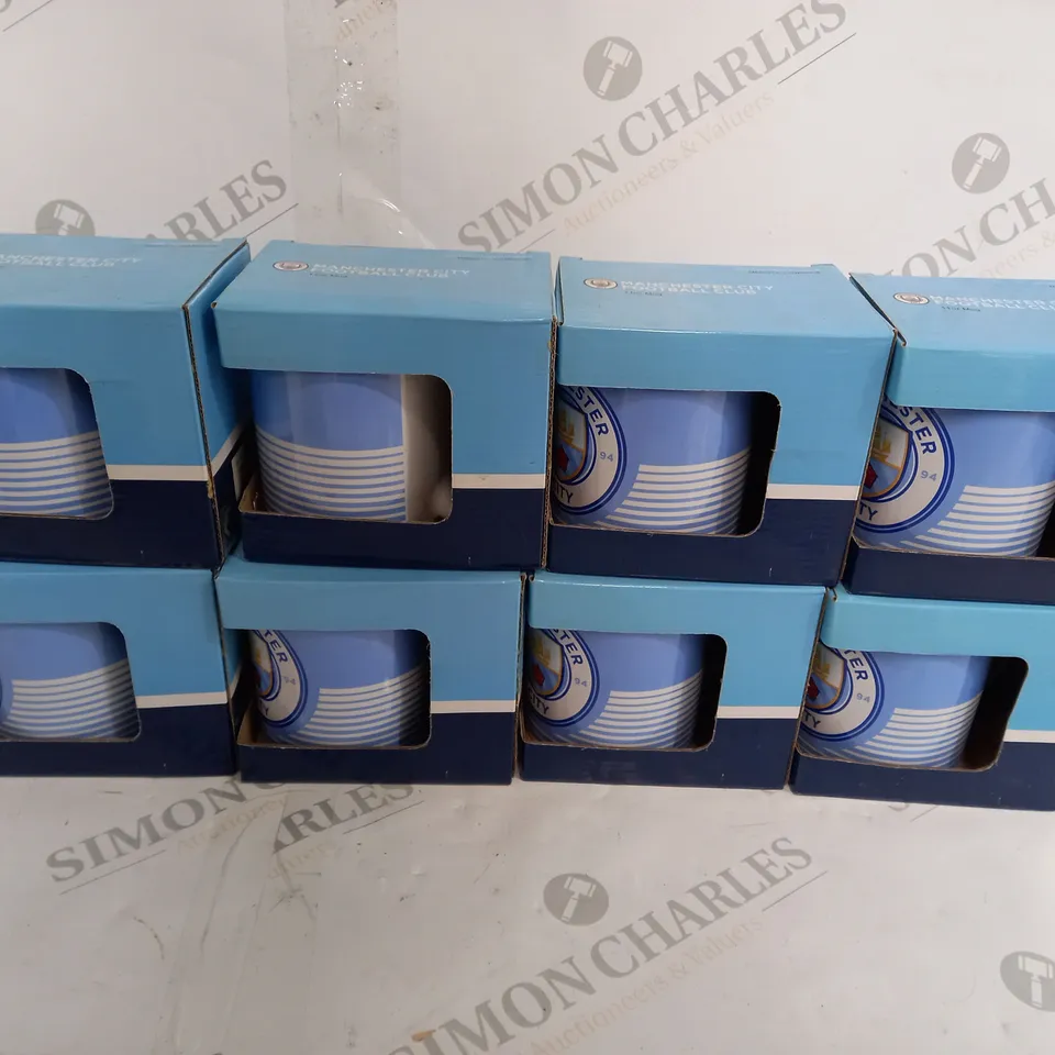8 BOXED OFFICIALLY LICENSED MANCHESTER CITY CREST MUGS