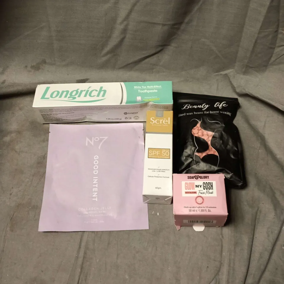 APPROXIMATELY 20 ASSORTED COSMETIC ITEMS TO INCLUDE SOAP AND GLORY, TOOTHPASTE, NO 7 GOOD INTENT MASK, SCREL SPF 50, HARD WAX BEANS ETC