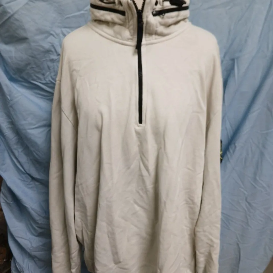 STONE ISLAND WHITE ZIP HOODIE, 3XL