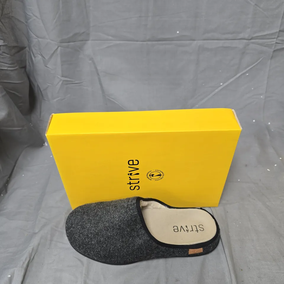 STRIVE WOMEN'S GREY GLITTER SLIP-ON SLIPPERS – SIZE UK 6