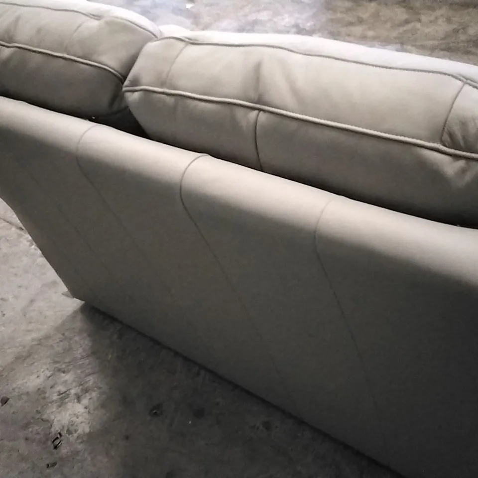 QUALITY BRITISH DESIGNED & MANUFACTURED G PLAN SEATTLE 2 SEATER SOFA CAMBRIDGE GREY LEATHER