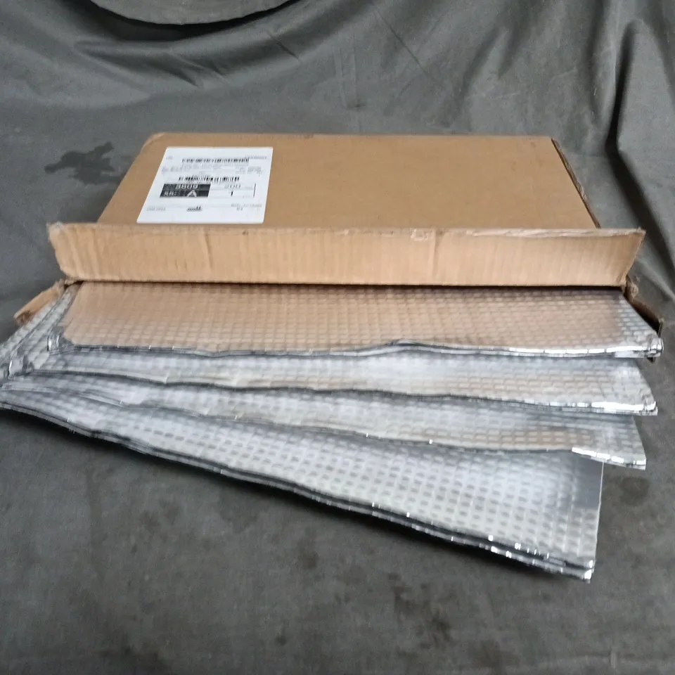 UNBRANDED PACK OF CAR SOUND DEADENING MATS