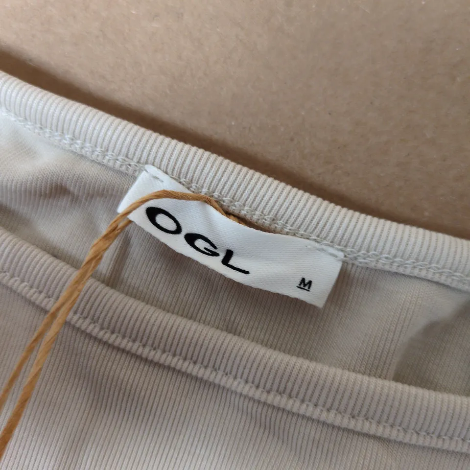 OGL CINCHED WAIST WOMENS TOP IN LIGHT BEIGE - MEDIUM