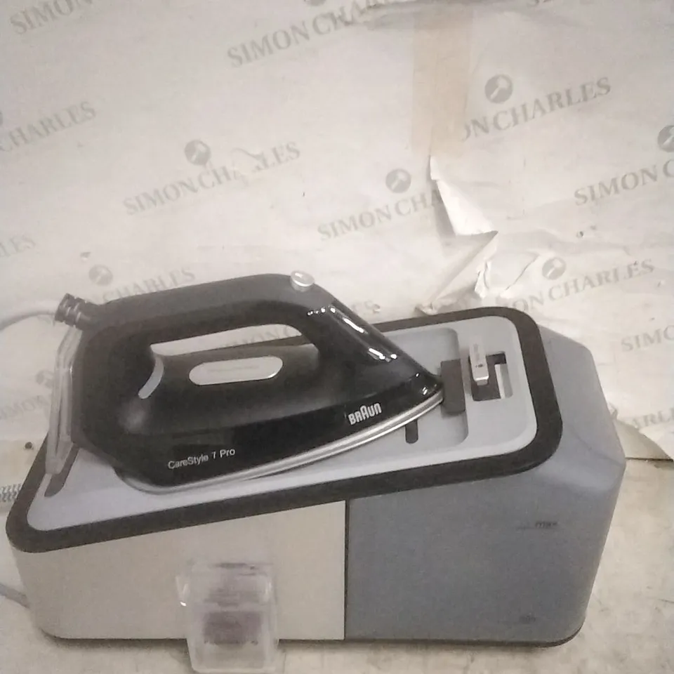 BOXED BREVILLE PRESS XPRESS 2600W