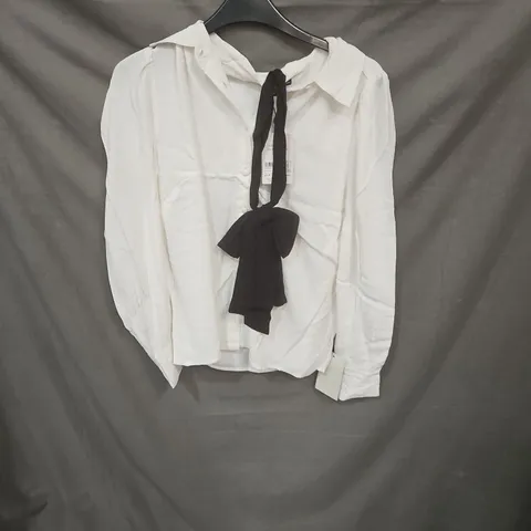 NOBODY'S CHILD WHITE BLOUSE WITH BLACK TIE – UK 12 (EU 40, USA 8)