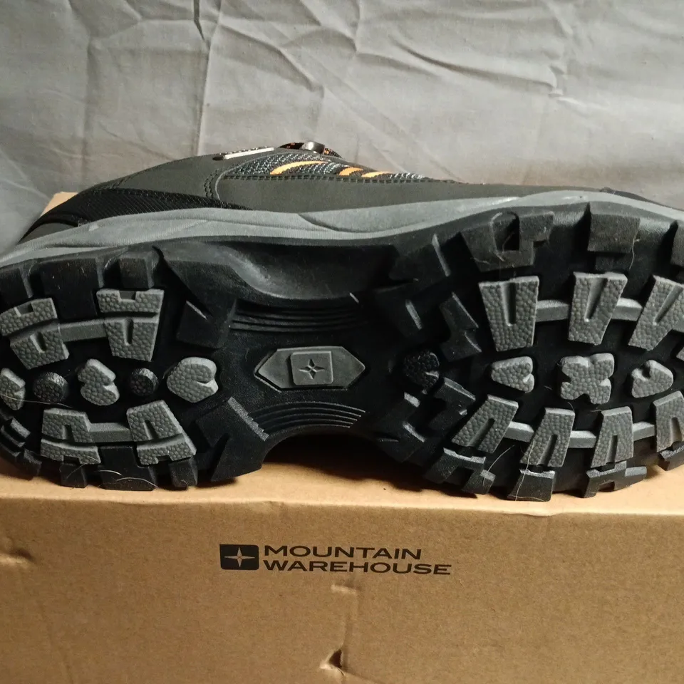 MOUNTAIN WAREHOUSE PATH OUTDOOR WATERPROOF WALKING SHOES - UK SIZE 10