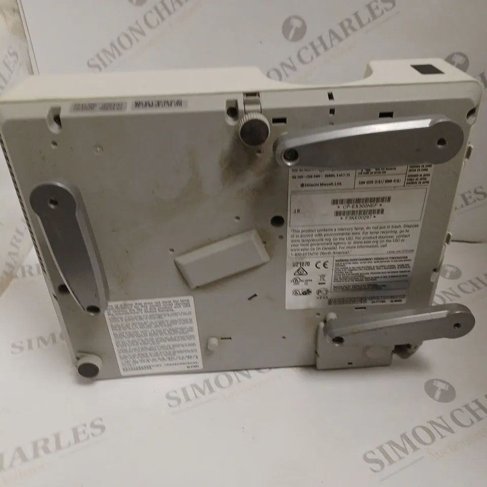 UNBOXED HITACHI CP-EX300N PROJECTOR
