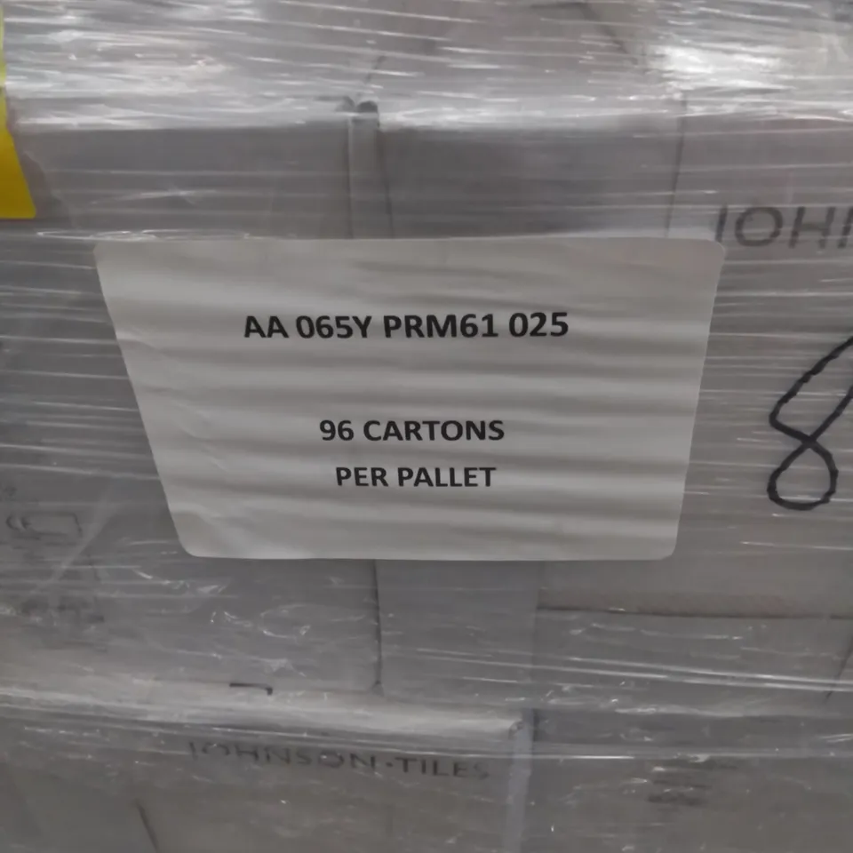 PALLET TO CONTAIN APPROX 96 X PACKS OF BRAND NEW JOHNSON GLAZED WALL TILES IN MICRO RICE/VICTORIAN GREEN - 25 TILES PER PACK // TILE SIZE: 197 X 197 X 6.5mm