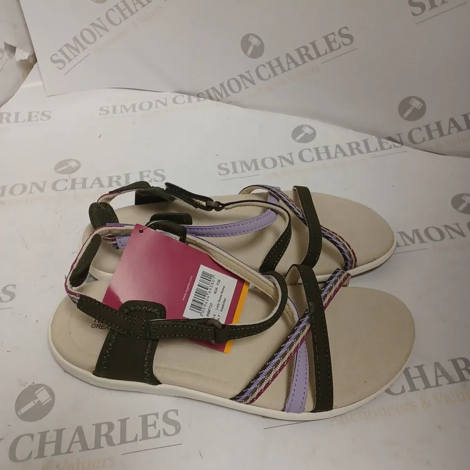 REGATTA LADY ROMA SANDALS SIZE 5