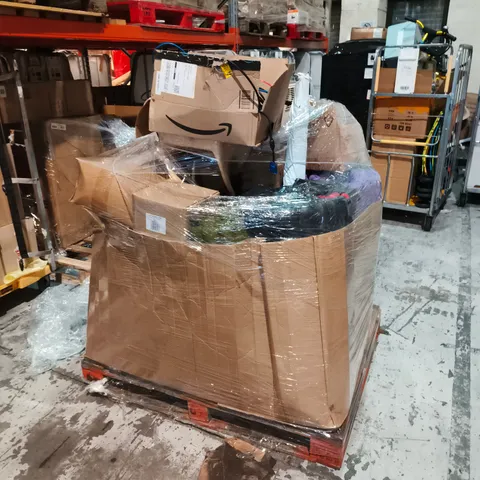 PALLET OF ASSORTED ITEMS INCLUDING SCENTED CANDLES AND OKI PRINTER