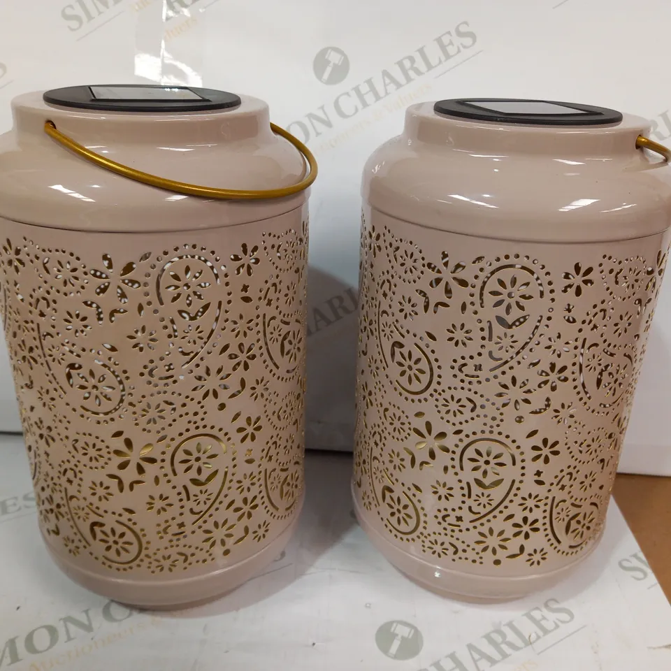 GARDEN REFLECTIONS SET OF 2 PATTERNED SOLAR LANTERNS