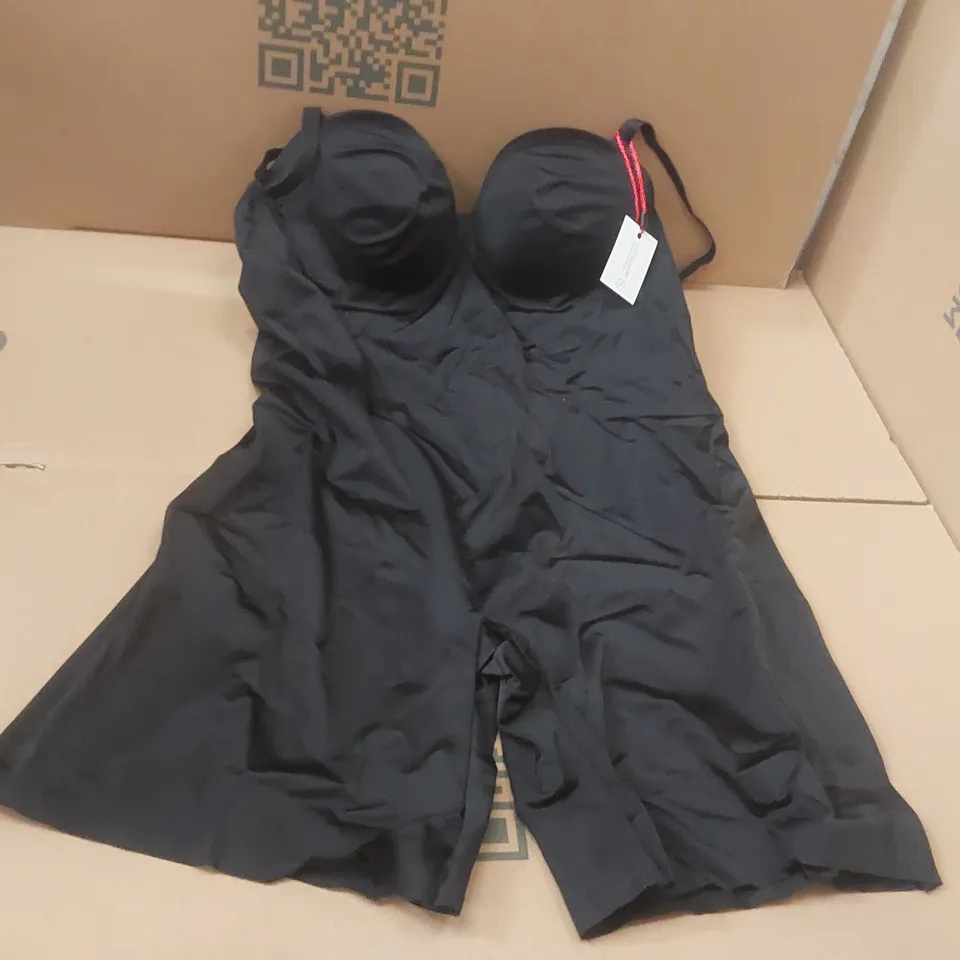 BOX CONTAINING APPROXIMATELY 15x BRAND NEW MAGISCULPT BLACK BODYSUITS - SIZE 42D