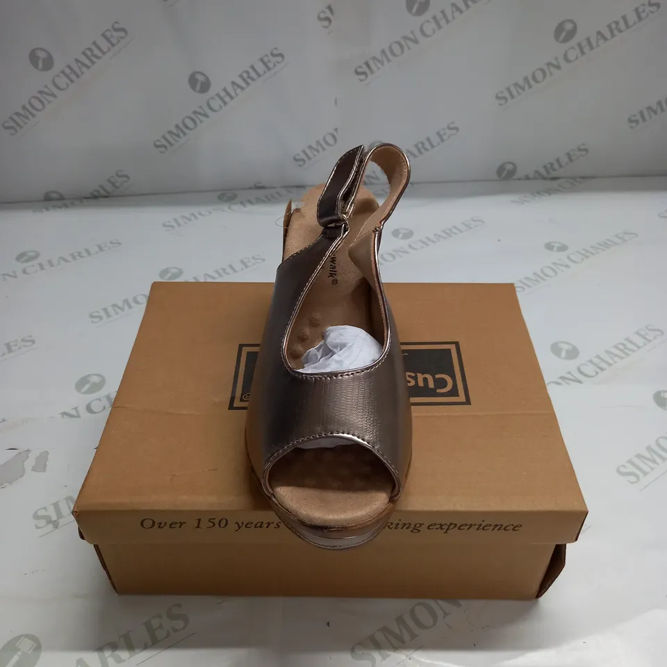 BOXED PAIR OF CUSHION WALK WEDGE HEEL SHOES IN GOLD - SIZE 5