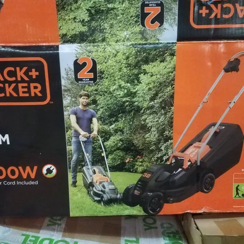 BOXED BLACK + DECKER 32CM ROTARY LAWN MOWER 1000W 