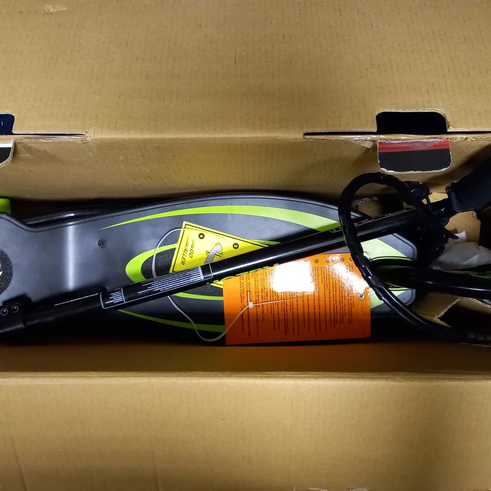 RAZOR POWERCORE E90 SCOOTER GREEN RRP £179.99