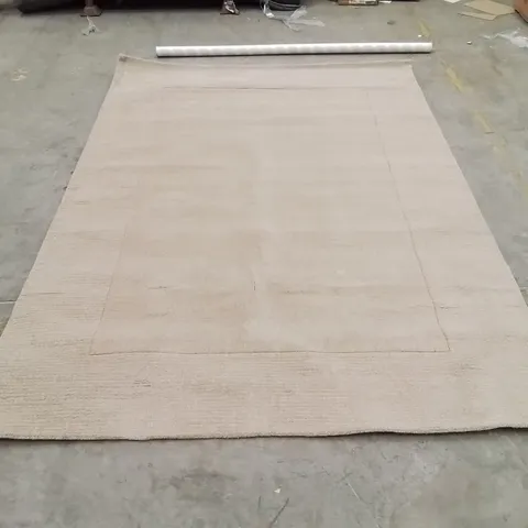 QUALITY DESIGNER AREA RUG - APPROXIMATELY 295 x 200cm