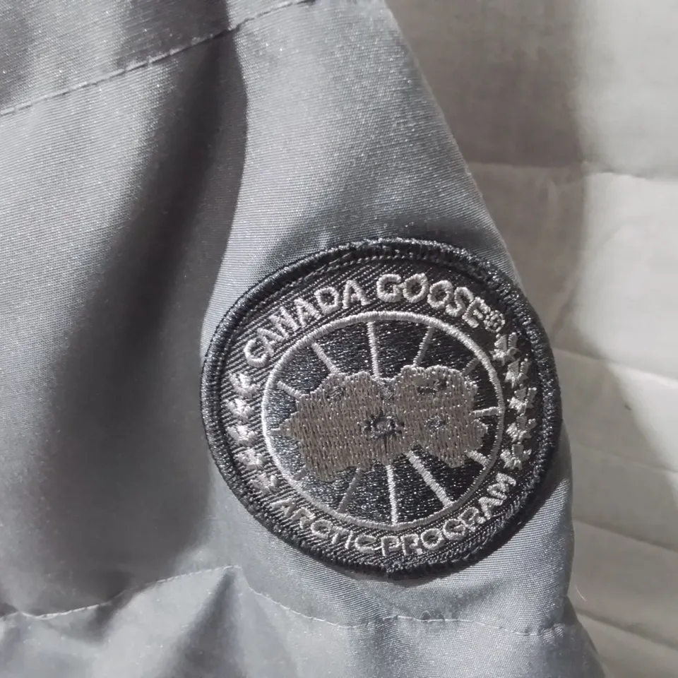 CANADA GOOSE FAUX FUR TRIMMED GREY COAT 