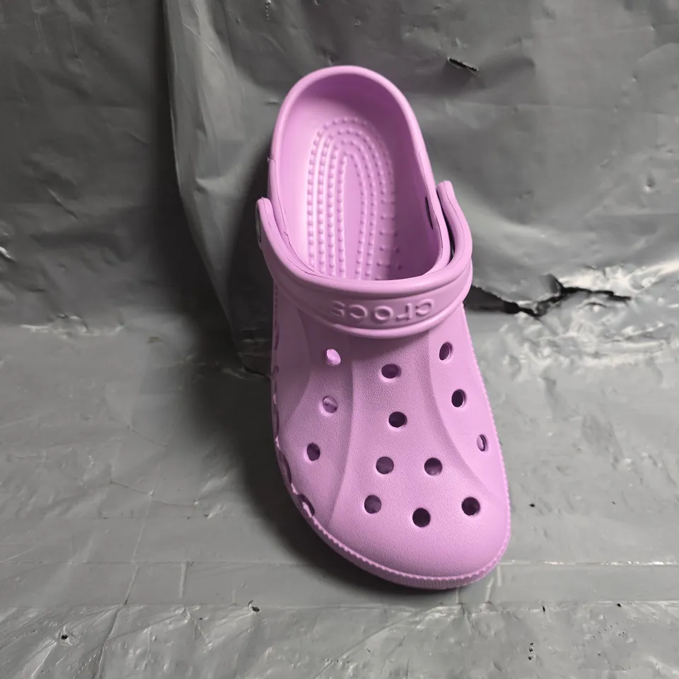 CROCS BAYA PURPLE CLOGS - UK M5/W6