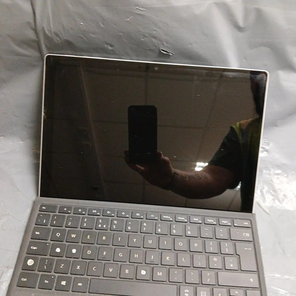 MICROSOFT SURFACE PRO 5 