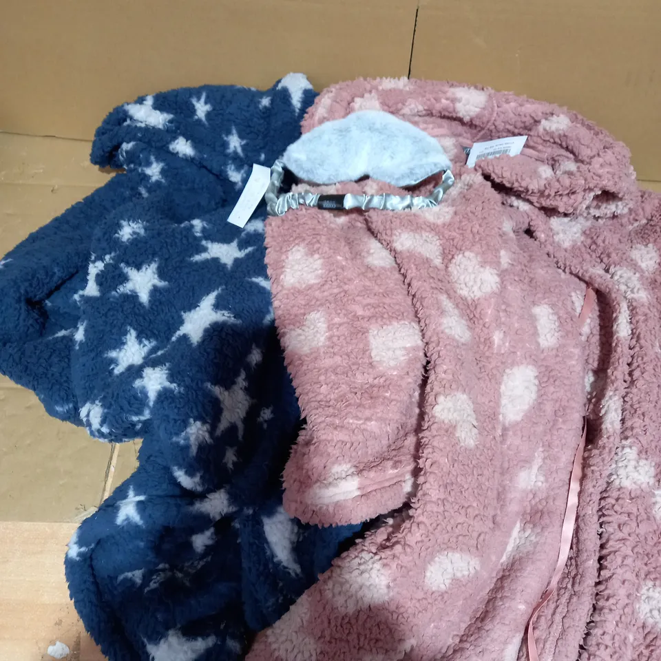 LOT OF 3 ITEMS INCLUDING 2 BATH ROBES AND SLEEPING MASK