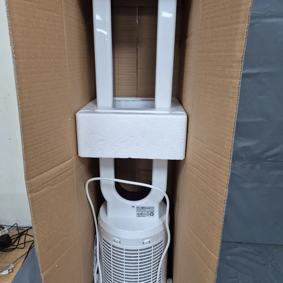 BOXED HOMESMART PURE AIR BLADELESS TOWER FAN IN WHITE/BLUE