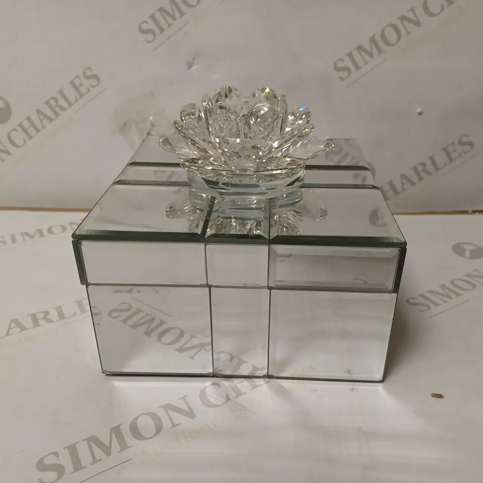 JM BY JULIEN MACDONALD LOTUS FLOWER PRESENT TRINKET BOX