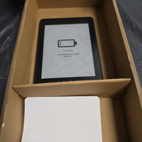 AMAZON KINDLE E-READER – BLACK (IN BOX)