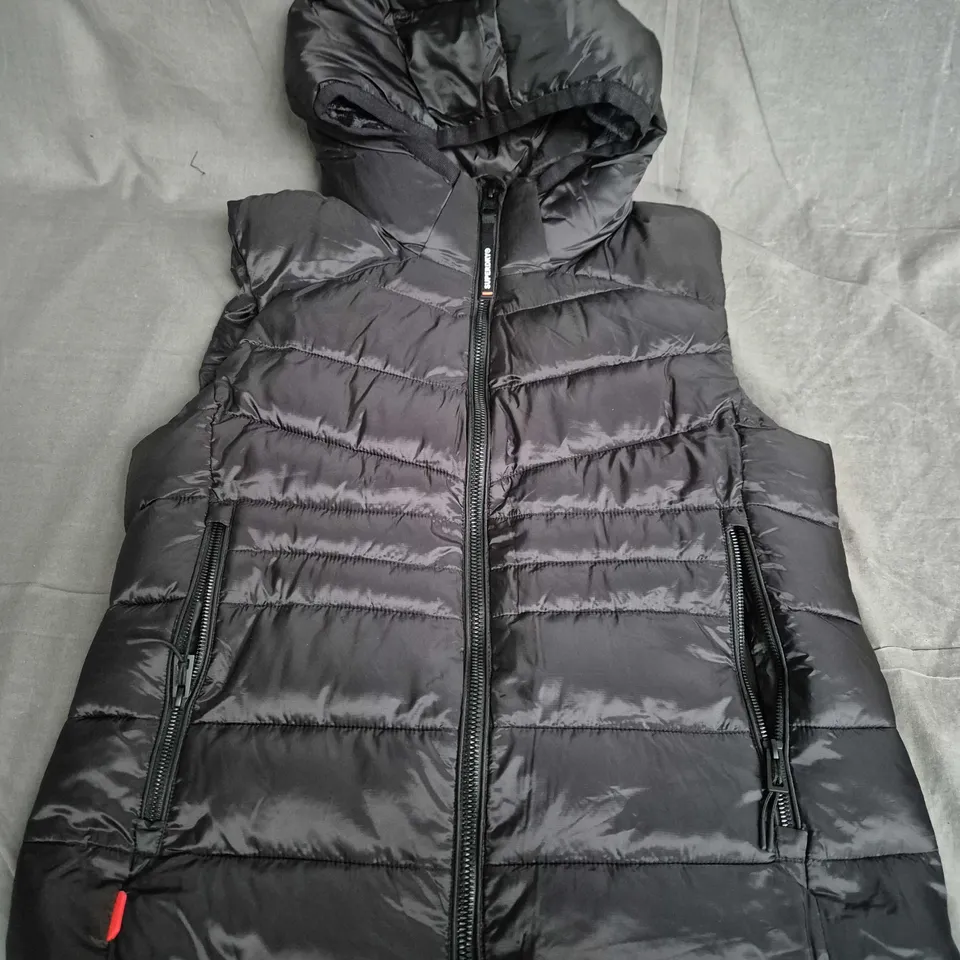 SUPERDRY FUJI SERIES HOODED PADDED GILET – BLACK, UK 14 (US 10, EU 42)