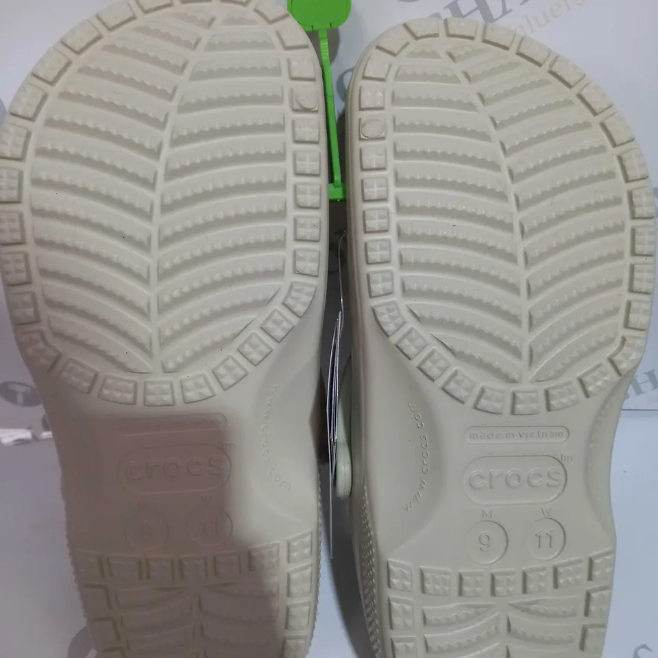 PAIR OF O0FF WHITE CROCS SIZE 9 