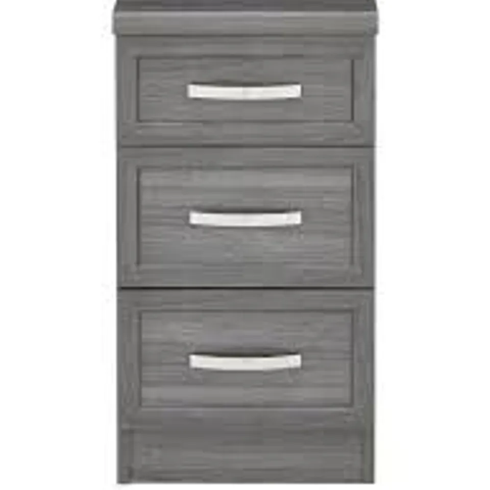 CAMBERLEY 3 DRAWER GRADUATED BEDSIDE CHEST