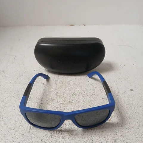 POLO RALPH LAUREN BLUE SUNGLASSES WITH BLACK HARD CASE