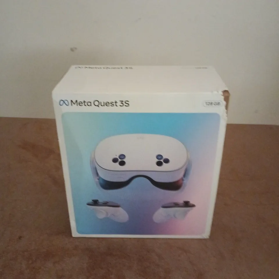 BOXED META QUEST 3S