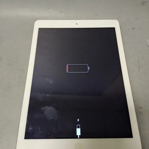 APPLE A1474 IPAD AIR 