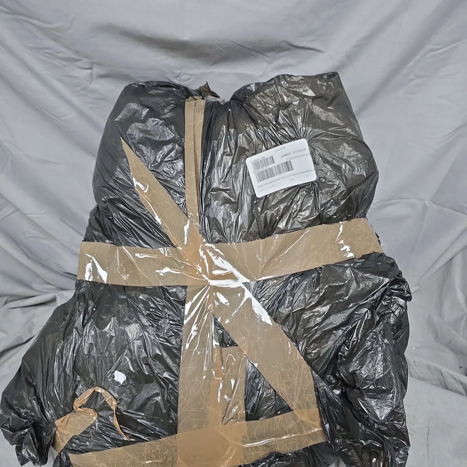 COZEE HOME FAMILY SIZED FAUX FUR AND VELVET SOFT HEATED THROW