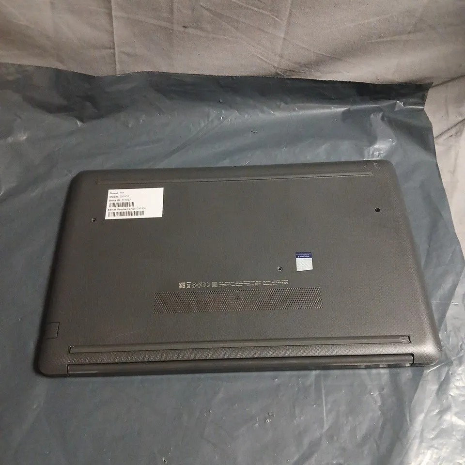 HP 250 G7 LAPTOP