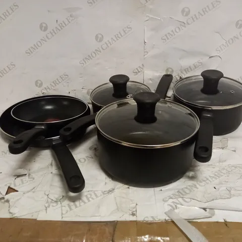 TEFAL ESSENTIAL COOKWARE SET