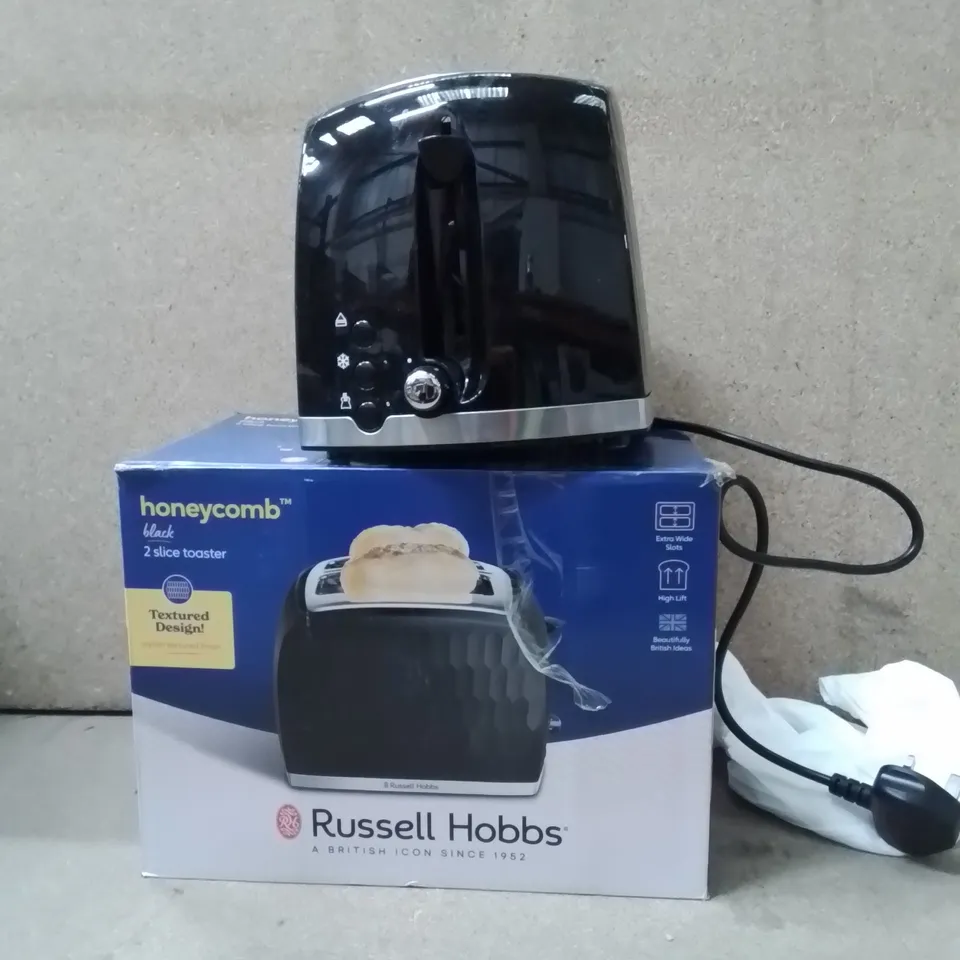 BOXED RUSSELL HOBBS HONEYCOMB 2 SLICE TOASTER BLACK 