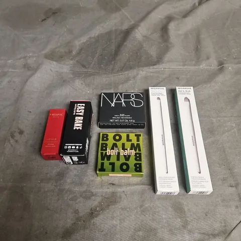 LOT OF APPROX 6 ASSORTED COSMETIC PRODUCTS TO INCLUDE - NARS BLUSH - TROPIC LIP SILK - MADE BY MITCHEL BOLT BALM BB4 - ETC